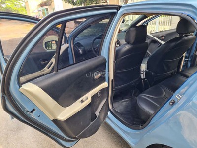 Cần tiền bán gấp xe TOYOTA YARIS 2009 số tự động, 4
