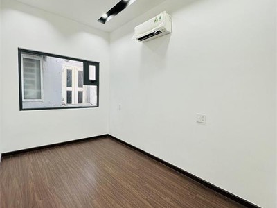 Chính chủ cho thuê căn hộ 2N1K tại phố chùa láng 9212