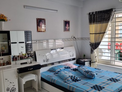 Chính chủ cho thuê căn hộ 2N1K tại phố chùa láng 8935