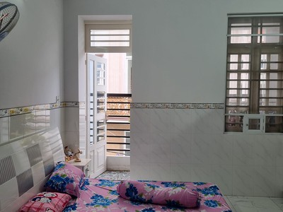 Chính chủ cho thuê căn hộ 2N1K tại phố chùa láng 8936
