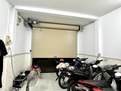 Chính chủ cho thuê căn hộ 2N1K tại phố chùa láng 8931