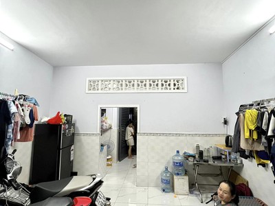 Chính chủ cho thuê căn hộ 2N1K tại phố chùa láng 8932