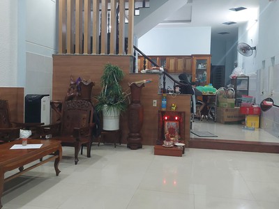 Bán nhà mt đường 12 p.trường thọ q.thủ đức dt 110 m2 5x21 2 tầng  chỉ nhỉnh 11tỷ 0