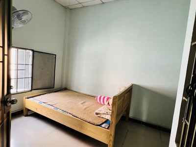 Chính chủ cho thuê căn hộ 2N1K tại phố chùa láng 8613