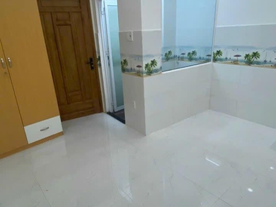 Chính chủ cho thuê căn hộ 2N1K tại phố chùa láng 8840