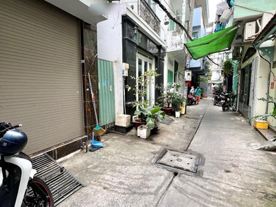 Chính chủ cho thuê căn hộ 2N1K tại phố chùa láng 8650