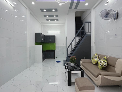 Chính chủ cho thuê căn hộ 2N1K tại phố chùa láng 8646
