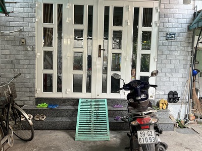 Chính chủ cho thuê căn hộ 2N1K tại phố chùa láng 9378