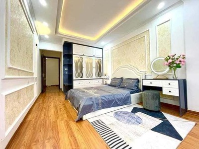 Chính chủ cho thuê căn hộ 2N1K tại phố chùa láng 9013
