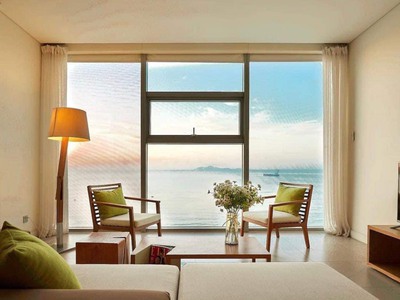 Căn hộ mặt biển, 2PN, sỡ hữu lâu dài, bàn giao Full nội thất Fusion Suites. 4