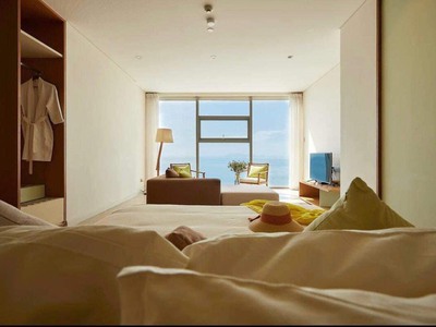 Căn hộ mặt biển, 2PN, sỡ hữu lâu dài, bàn giao Full nội thất Fusion Suites. 5