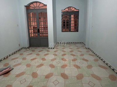 Chính chủ cho thuê căn hộ 2N1K tại phố chùa láng 10554