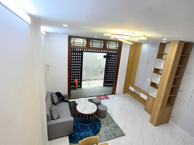 Chính chủ cho thuê căn hộ 2N1K tại phố chùa láng 10332