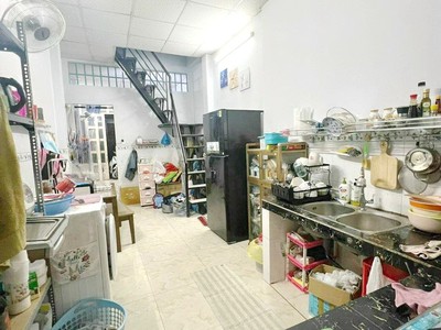 Chính chủ cho thuê căn hộ 2N1K tại phố chùa láng 10499