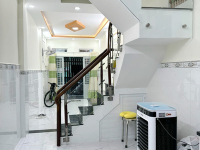 Chính chủ cho thuê căn hộ 2N1K tại phố chùa láng 10438
