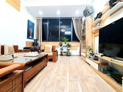 Chính chủ cho thuê căn hộ 2N1K tại phố chùa láng 10454