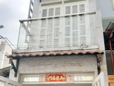 Chính chủ cho thuê căn hộ 2N1K tại phố chùa láng 10464