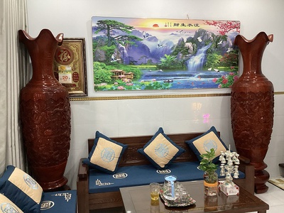 Bán cặp lục bình gỗ đỏ chạm trổ tinh xảo cực đẹp - giá rẻ 0