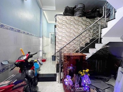 Chính chủ cho thuê căn hộ 2N1K tại phố chùa láng 10481