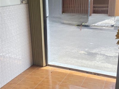Giá rẻ tttp chỉ 1ty050 nhà 2 tầng mặt tiền gần bờ kè vạn thắng -nha trang 3