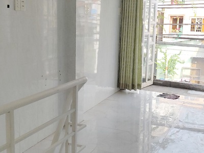 Chính chủ cho thuê căn hộ 2N1K tại phố chùa láng 10476