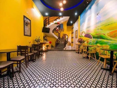 Sát biển - đường võ nguyên giáp - 76m2 - 3 tầng - kinh doanh hostel   coffee  giá chỉ: 4,x tỷ  mua 1