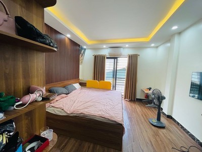 Chính chủ cho thuê căn hộ 2N1K tại phố chùa láng 10712