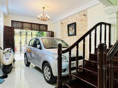 Chính chủ cho thuê căn hộ 2N1K tại phố chùa láng 10076