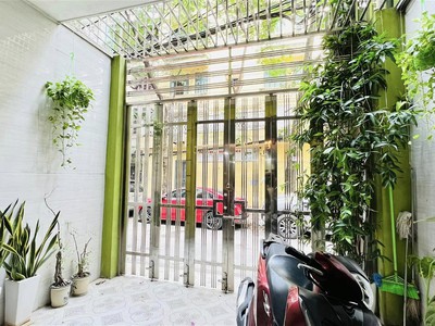 Chính chủ cho thuê căn hộ 2N1K tại phố chùa láng 10078