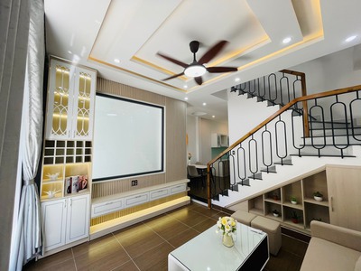 Chính chủ cho thuê căn hộ 2N1K tại phố chùa láng 9401