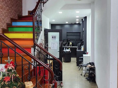 Chính chủ cho thuê căn hộ 2N1K tại phố chùa láng 10873