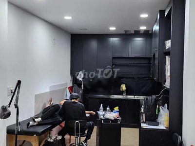 Chính chủ cho thuê căn hộ 2N1K tại phố chùa láng 10842