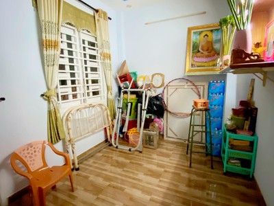 Chính chủ cho thuê căn hộ 2N1K tại phố chùa láng 9688
