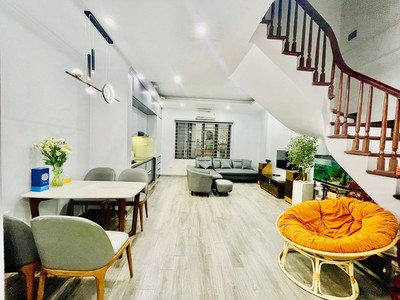 Chính chủ cho thuê căn hộ 2N1K tại phố chùa láng 10121