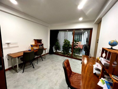 Chính chủ cho thuê căn hộ 2N1K tại phố chùa láng 10256