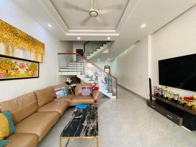 Chính chủ cho thuê căn hộ 2N1K tại phố chùa láng 10996
