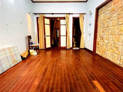 Chính chủ cho thuê căn hộ 2N1K tại phố chùa láng 9520
