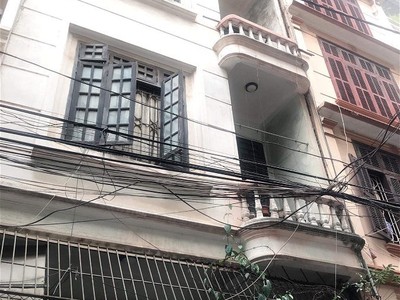 Chính chủ cho thuê căn hộ 2N1K tại phố chùa láng 9950