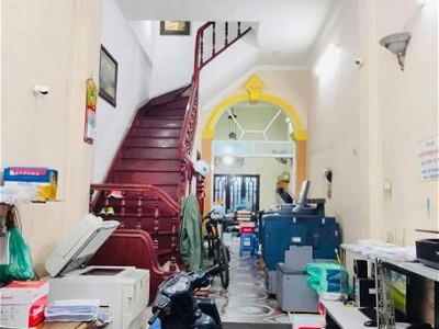 Chính chủ cho thuê căn hộ 2N1K tại phố chùa láng 11078
