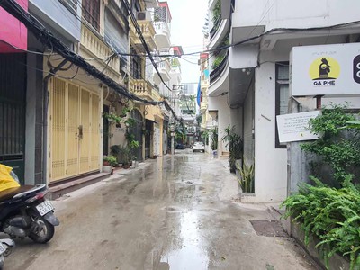 Chính chủ cho thuê căn hộ 2N1K tại phố chùa láng 9556