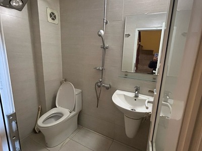 Chính chủ cho thuê căn hộ 2N1K tại phố chùa láng 10047