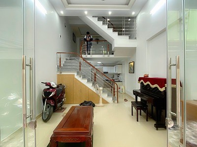 Chính chủ cho thuê căn hộ 2N1K tại phố chùa láng 10599
