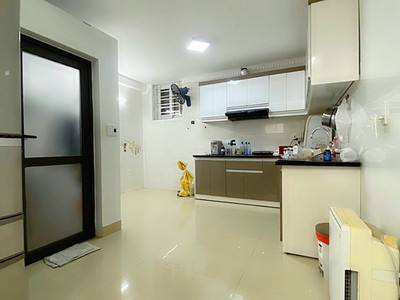 Chính chủ cho thuê căn hộ 2N1K tại phố chùa láng 10600