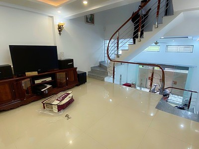 Chính chủ cho thuê căn hộ 2N1K tại phố chùa láng 10601