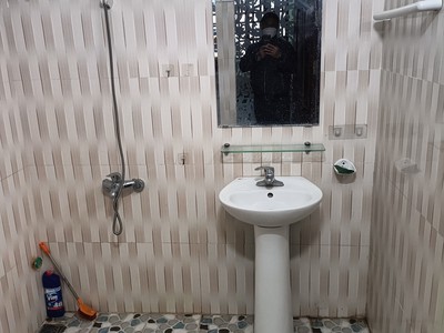 Cho thuê nhà gần bến xe Hải Tân 3
