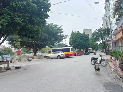 Siêu hiếm bán đất plo giếng sen, hà đông, 200m2, mt 8m, vỉa hè, ô tô tránh. giá 26 tỷ. 0