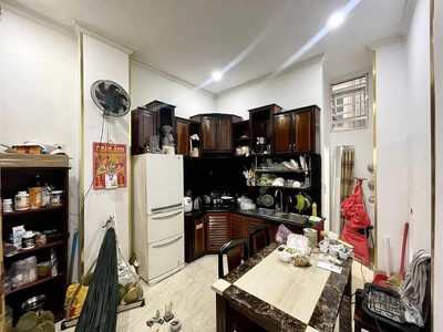 Chính chủ cho thuê căn hộ 2N1K tại phố chùa láng 11953