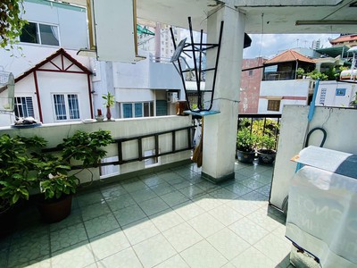 Bán nhà quận 10, đường nguyễn chí thanh, 35m2, 4 tầng, sát mặt tiền, 5.8 tỷ 3