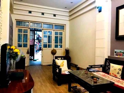 Chính chủ cho thuê căn hộ 2N1K tại phố chùa láng 11654
