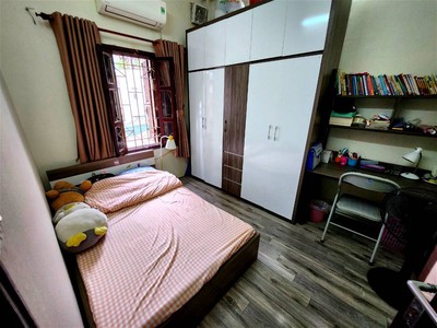 Chính chủ cho thuê căn hộ 2N1K tại phố chùa láng 11481